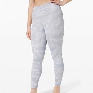 Lululemon Wunder Under Size 10 25”